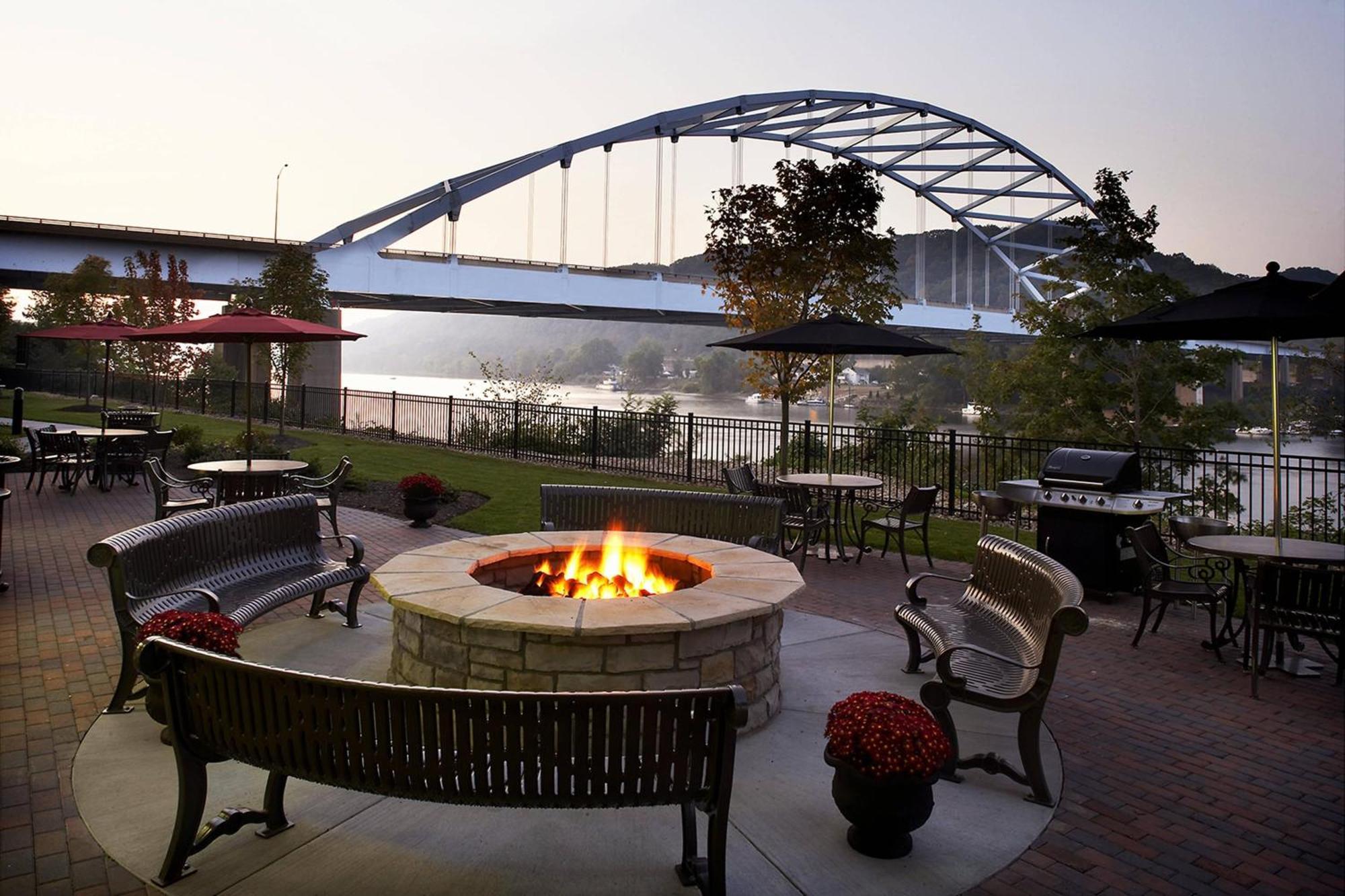 Fairfield Inn & Suites Pittsburgh Neville Island Robinson Township  Ngoại thất bức ảnh