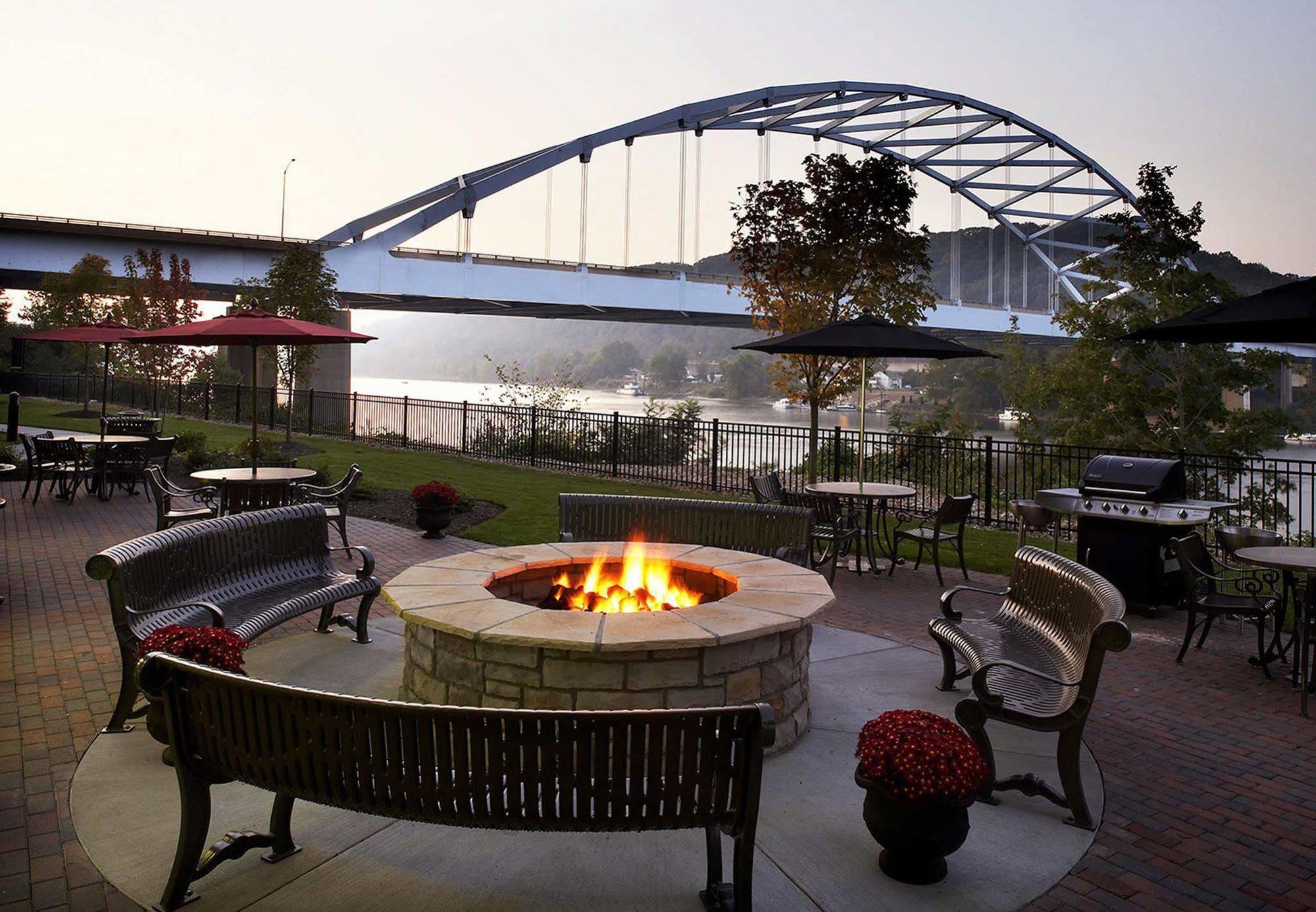 Fairfield Inn & Suites Pittsburgh Neville Island Robinson Township  Ngoại thất bức ảnh